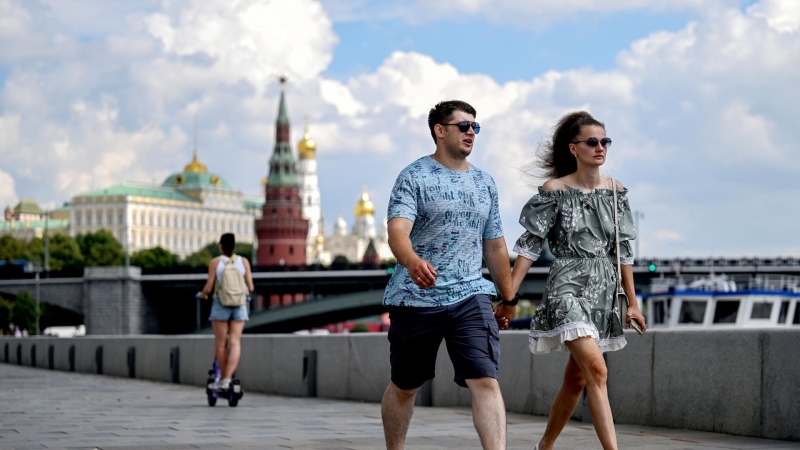 Москвичей предупредили о дожде с грозой в воскресенье вечером