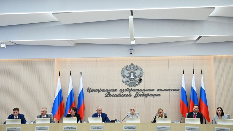 ЦИК рассмотрит изменение бюллетеня после отмены регистрации "Яблока"