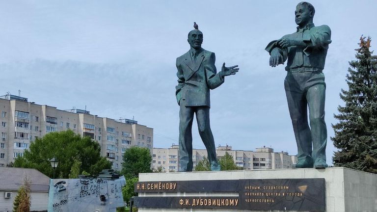 Коллайдер, космос и лучшие яблоки: зачем ехать в российские наукограды
