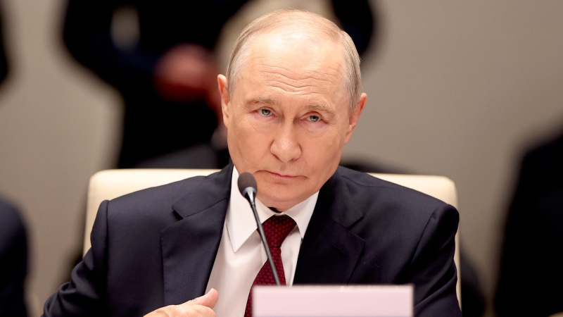 Путин может посетить форум объединенных культур, сообщила Ямпольская