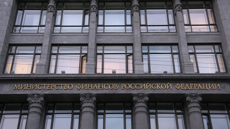 Путин ужесточил правила вывоза наличных из России