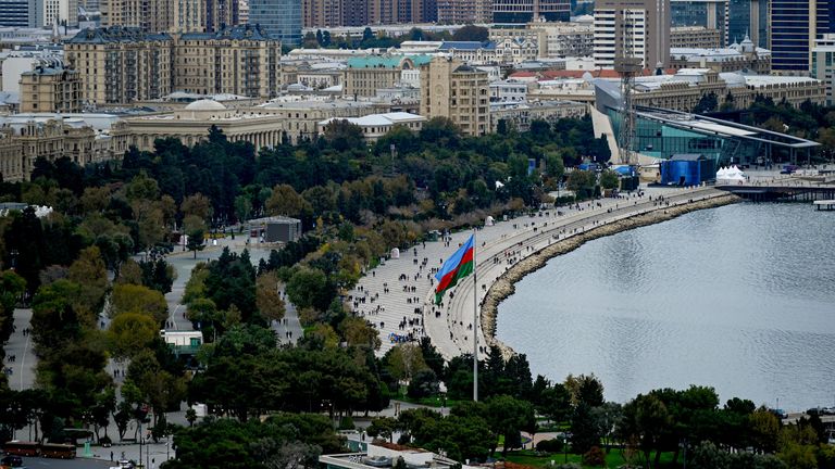 Праздник плова и граната. Зачем ехать в ближнее зарубежье осенью
