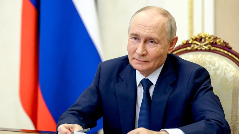 Путин может посетить форум объединенных культур, сообщила Ямпольская