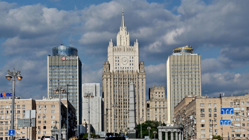МИД: Россия не навязывает свое посредничество Азербайджану и Армении