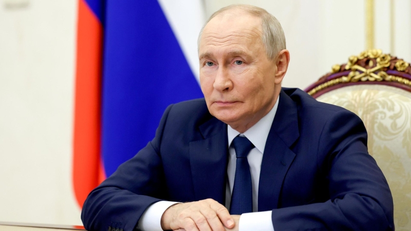 Медведев сформирует комиссию по реализации Народной программы ЕР