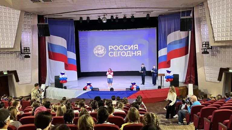 В "Орленке" открылся Всероссийский форум юных журналистов "Контент. Родина"